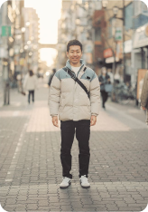 2 ポイ活芸人 井上ポイントの写真。